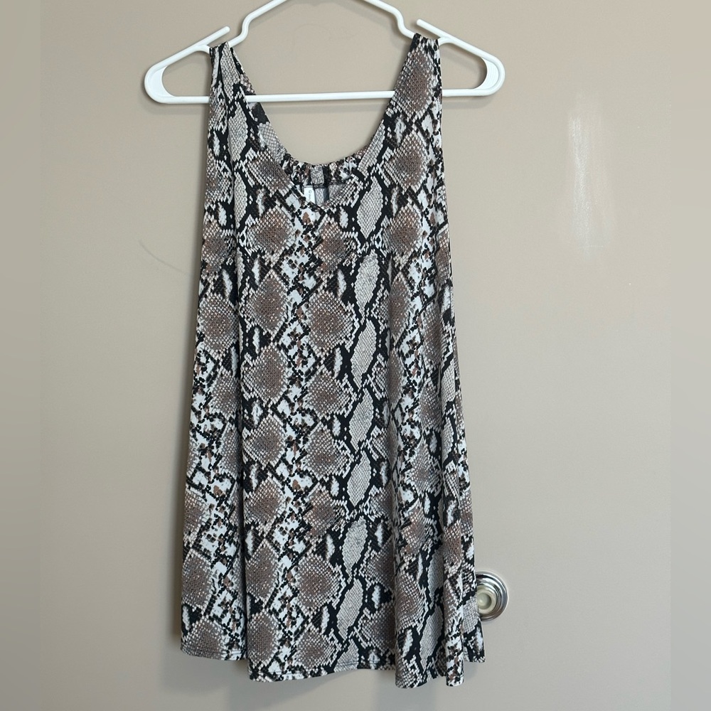 104 Snake Skin Tank Top 2X